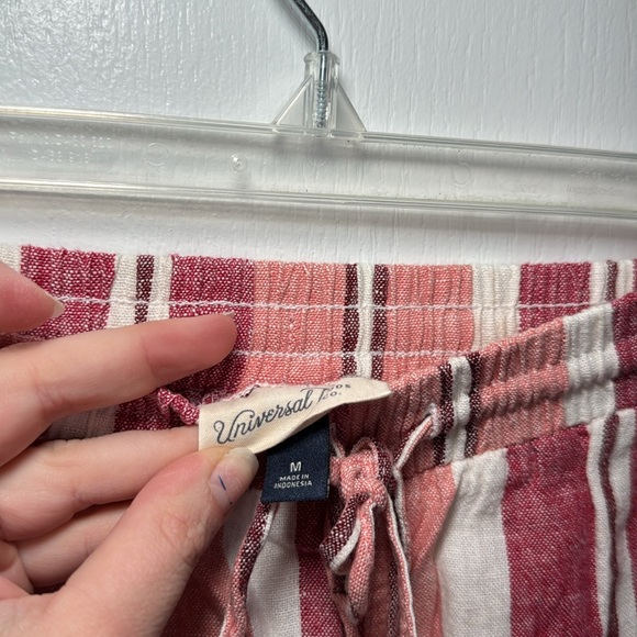 Shorts | Universal Threads | Size M - Picture 4 of 6